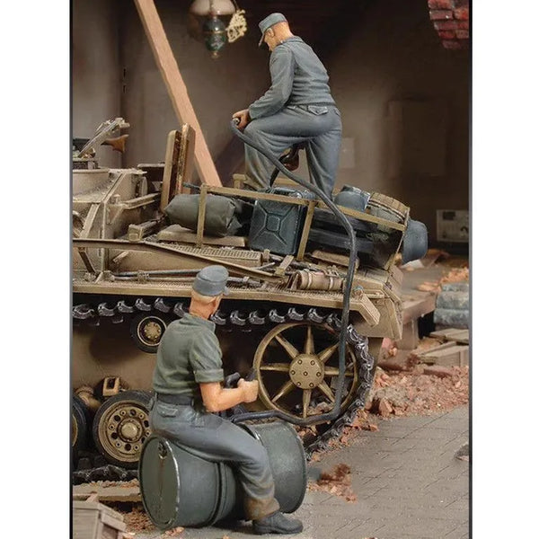 1/35 WWII German, 3 Figures, Resin Model Diorama Kit, Unassembled and Unpainted