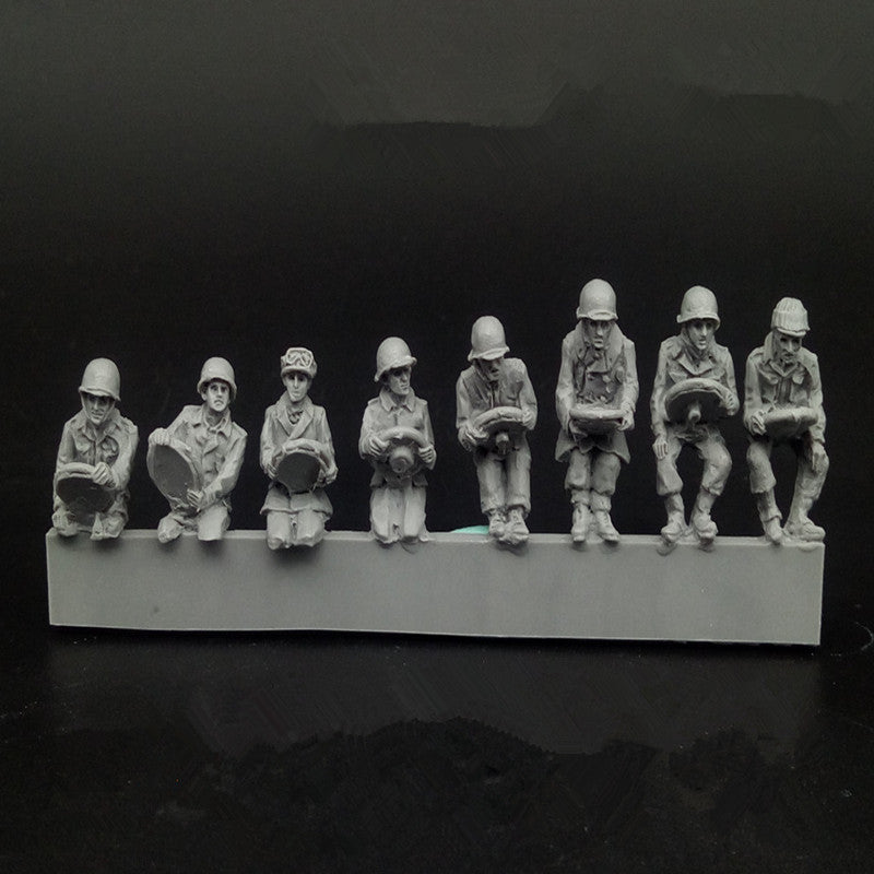 1/72 WWII German Infantry (16-Person), 16 Figures, Resin Model Figure Kit, Unassembled and Unpainted