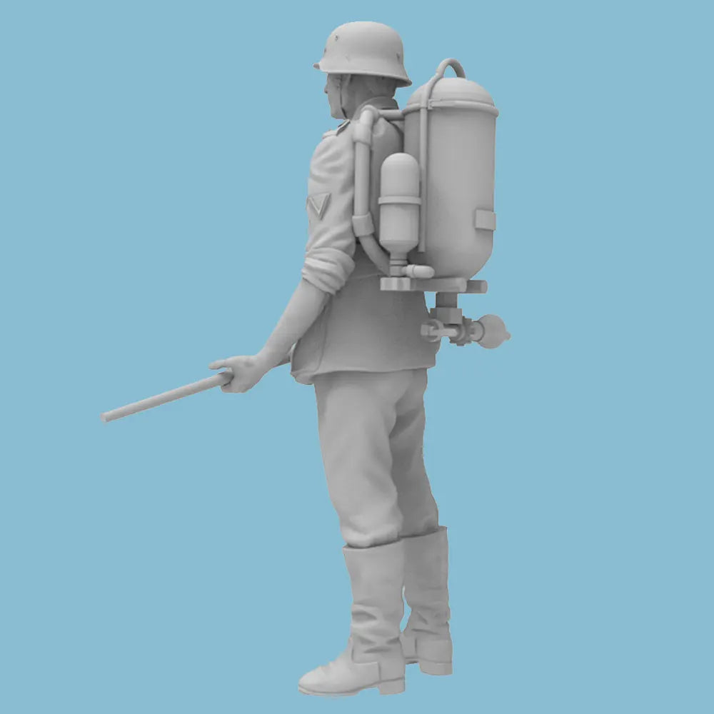 1/24 WWII British Infantryman with Gas Mask Canister, Resin Model Figure Kit, Unassembled and Unpainted
