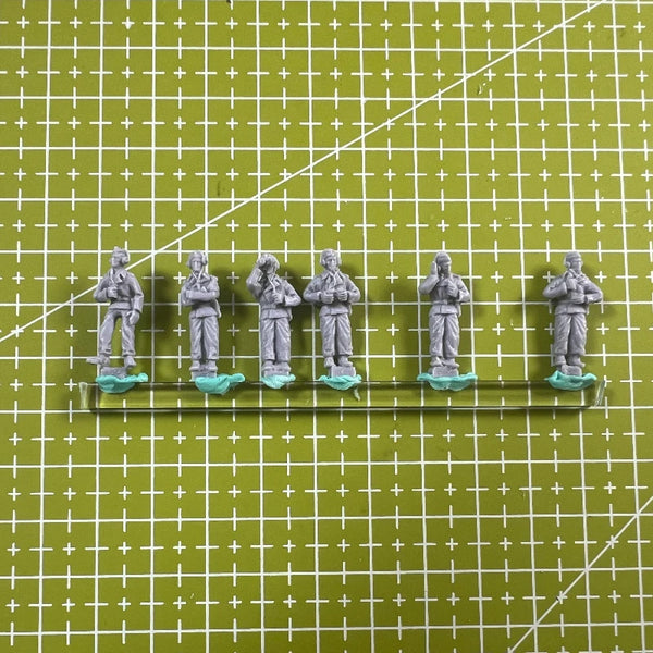 1/72 Modern Tactical Infantry Soldiers, 16 Figures, Resin Model Figure Kit, Unassembled and Unpainted