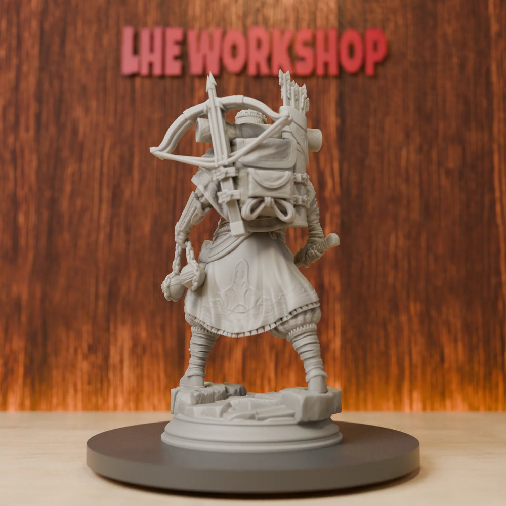 28mm Barbarian Warrior, Resin Model Figure Kit, Fantasy Theme, Unassembled and Unpainted