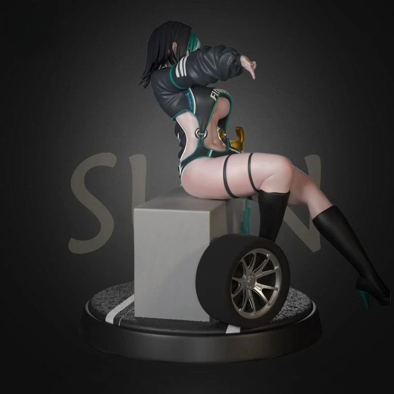 Cyberpunk Racing Girl — 140mm Resin Figure