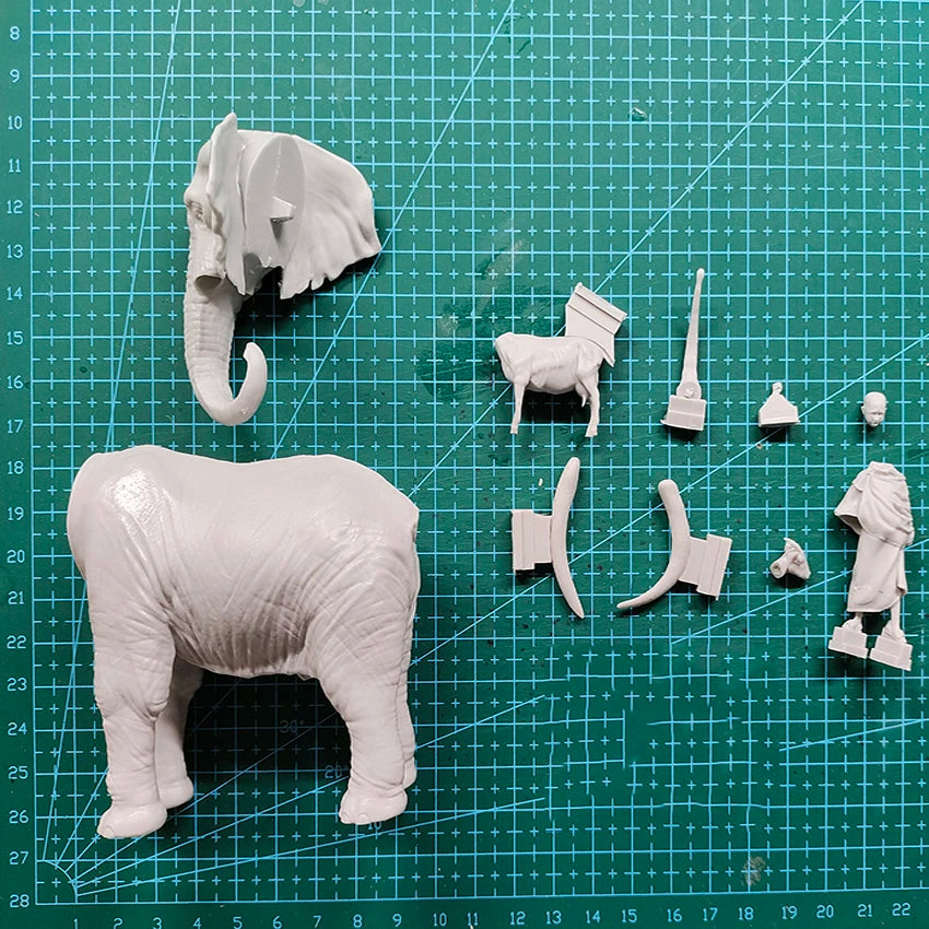 1/32 Safari Elephant Hunt, 5 Figures, Resin Model Diorama Kit, Wildlife Theme, Unassembled and Unpainted