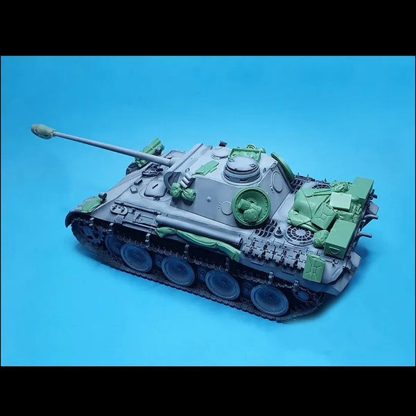 1/35 WWII German Panzer IV Medium Tank, Resin Model Vehicle Kit, Unassembled and Unpainted