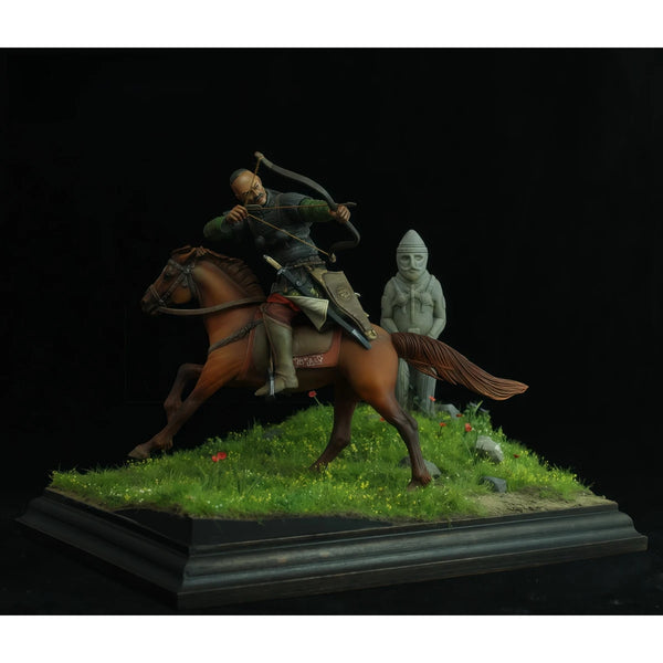 75mm Medieval Kuman Mounted Archer, 3 Figures, Resin Model Diorama Kit, Unassembled and Unpainted