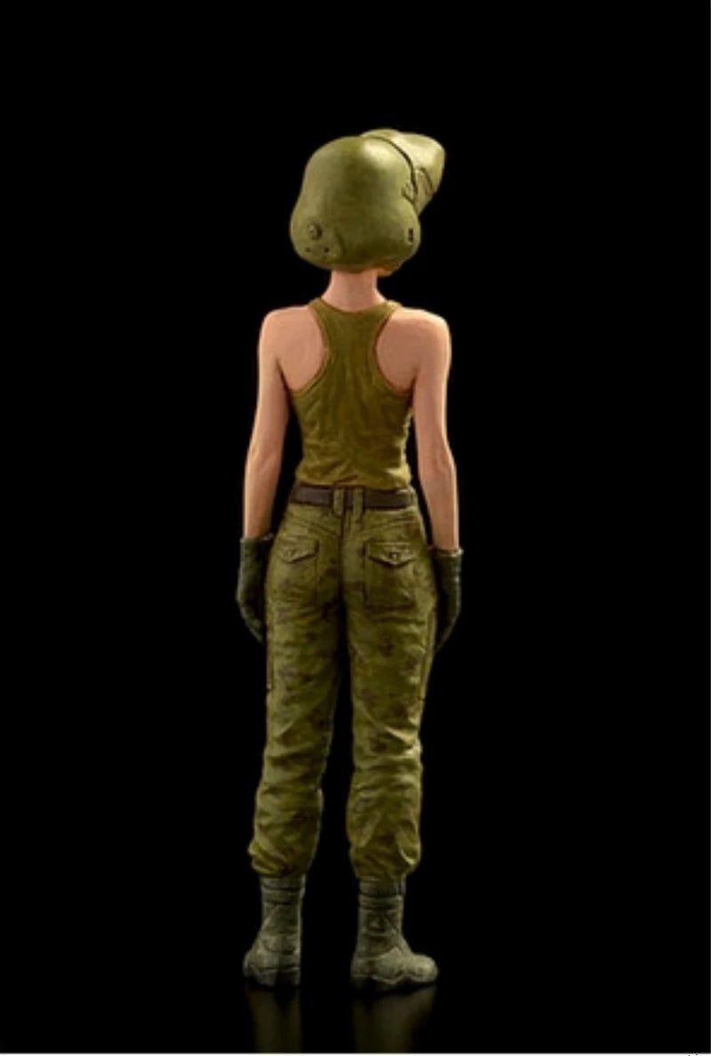 1/35 Modern Female Tactical Operator Standing, Resin Model Figure Kit, Unassembled and Unpainted