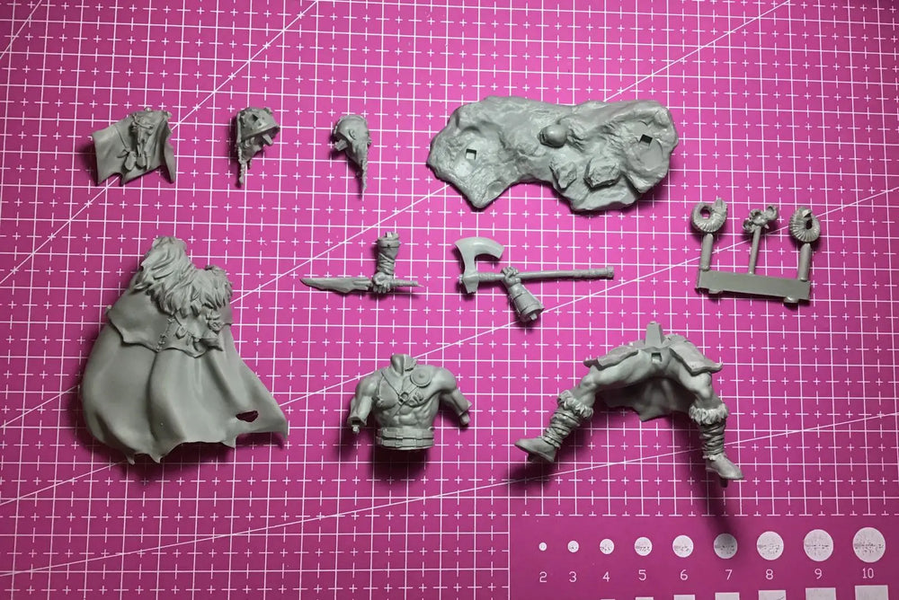 1/24 Barbarian Warrior with Mystical Effects, Resin Model Figure Kit, Fantasy Theme, Unassembled and Unpainted