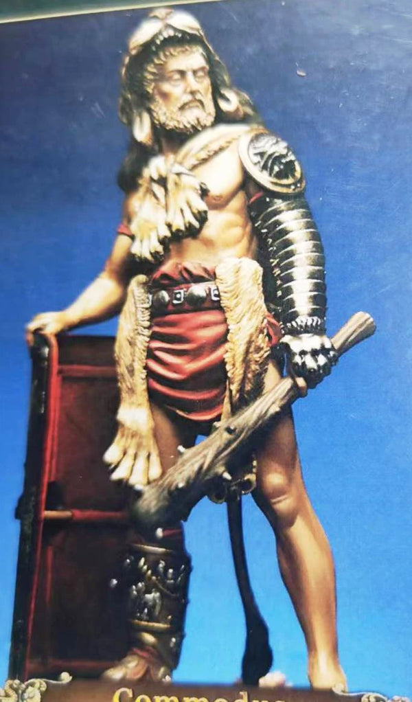 1/24 Blonde Barbarian Warrior with Fur Cloak, Resin Model Figure Kit, Fantasy Theme, Unassembled and Unpainted