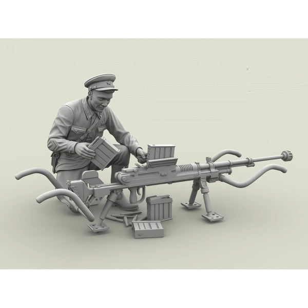 1/35 WWII Red Army Anti-Tank Rifleman, Resin Model Figure Kit, Unassembled and Unpainted