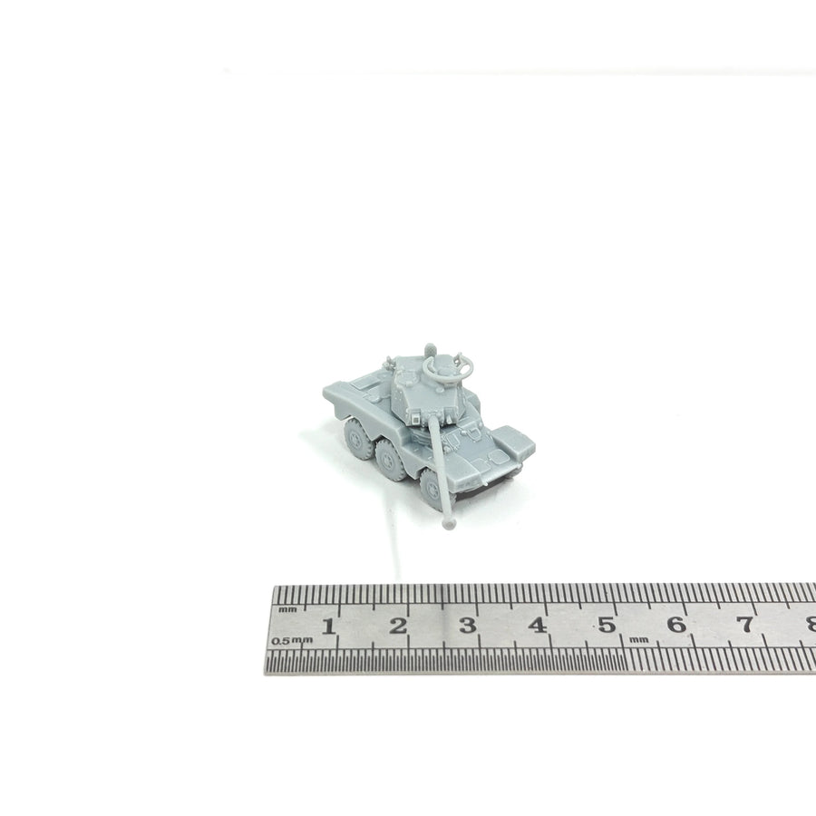 1/144 Scale Panhard ERC-90 Wheeled Tank MODEL KIT