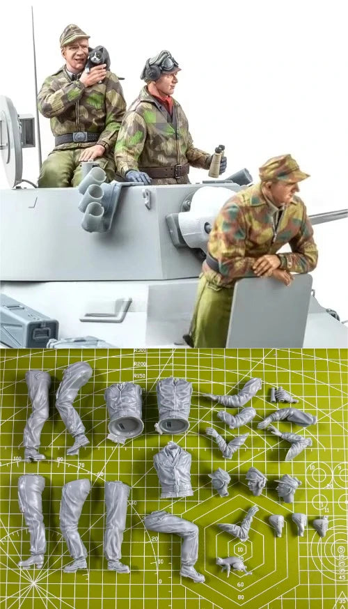 1/16 WWII German Panzer Commander with Crew, 3 Figures, Resin Model Figure Kit, Unassembled and Unpainted