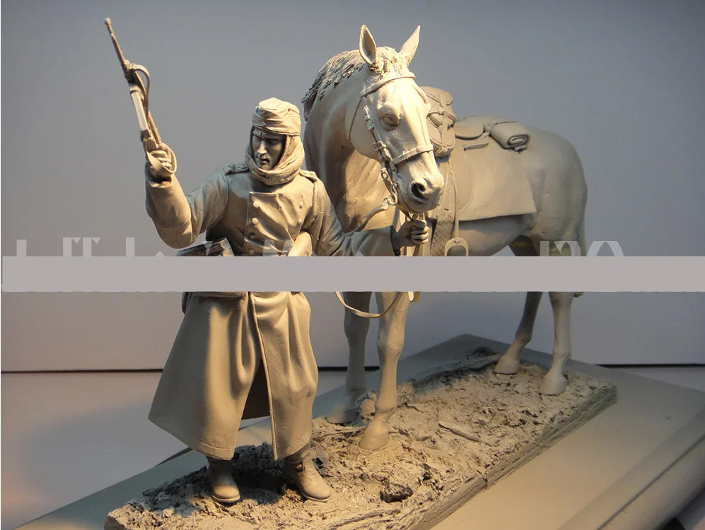 1/16 Napoleonic Mounted Cavalry, Resin Model Figure Kit, Unassembled and Unpainted