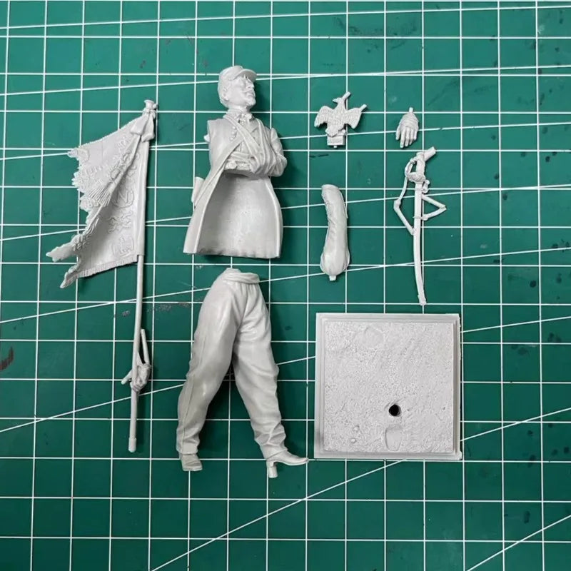 1/24 Napoleonic French Standard Bearer, Resin Model Figure Kit, Unassembled and Unpainted