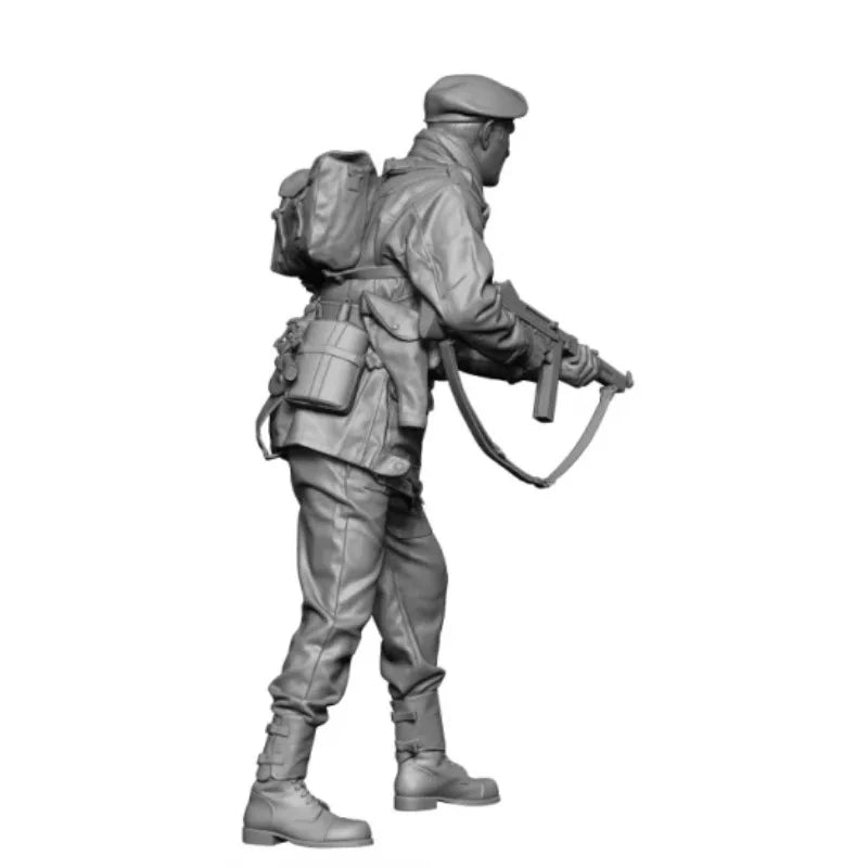 1/16 WWII British Airborne Trooper Advancing, Resin Model Figure Kit, Unassembled and Unpainted