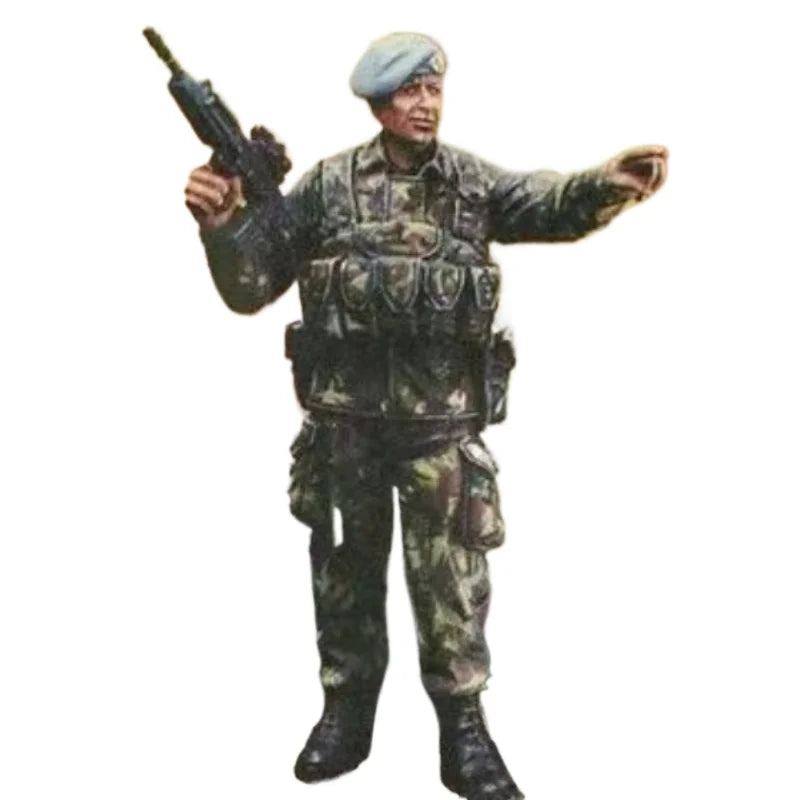 1/35 Modern British Officer Desert Storm, Resin Model Figure Kit, Unassembled and Unpainted