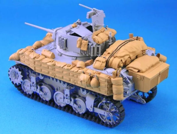 1/35 WWII M5A1 Medium Tank Stowage Set, Resin Model Vehicle Kit, Unassembled and Unpainted