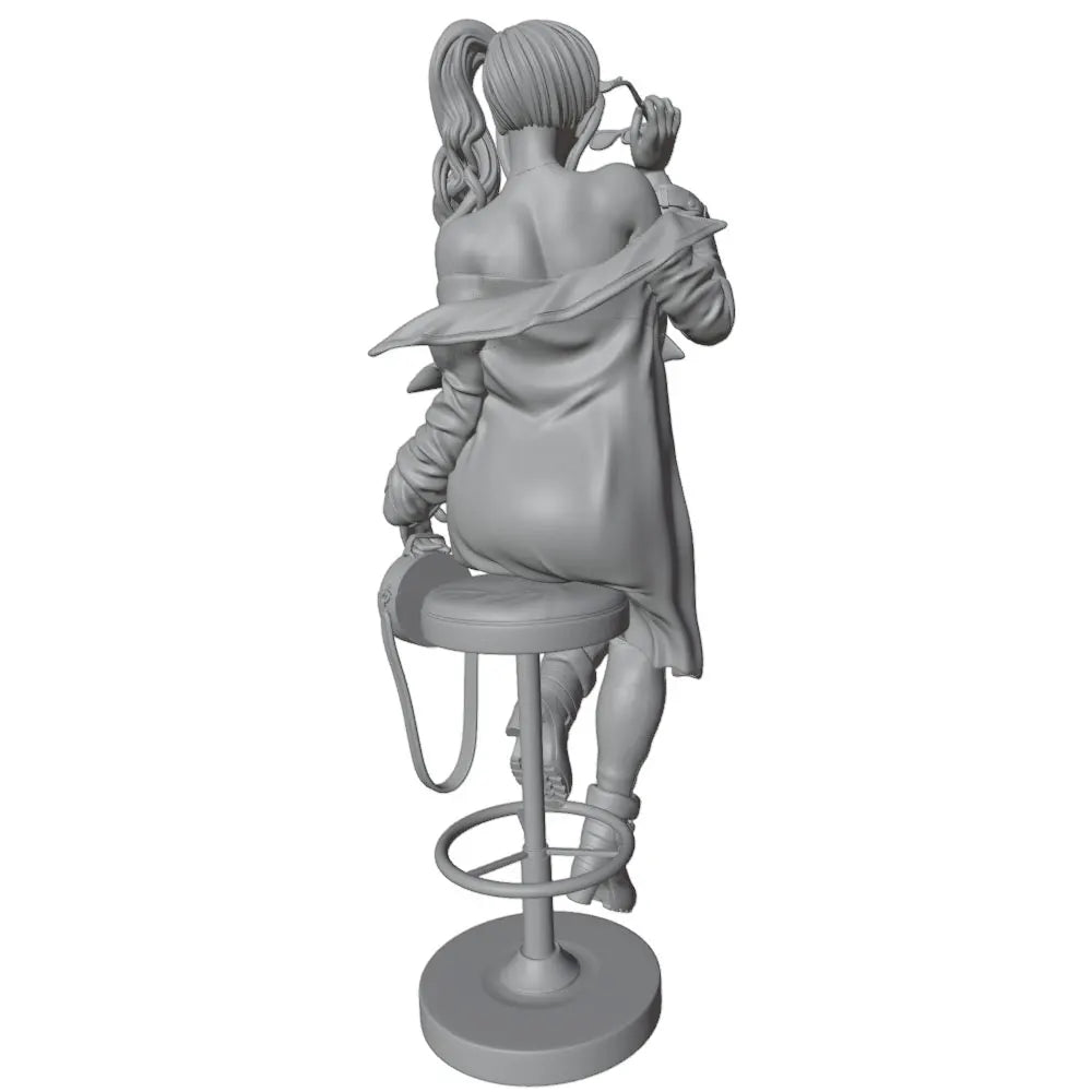 1/24 Sexy Female with Weapon, Resin Model Figure Kit, Unassembled and Unpainted