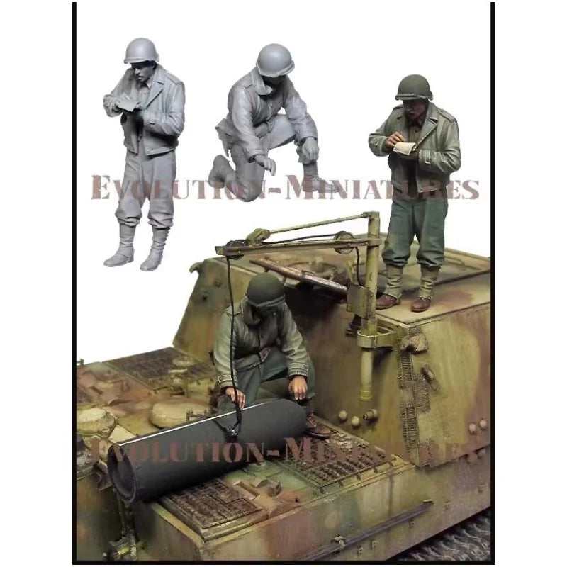 1/35 WWII German Set, 4 Figures, Resin Model Figure Kit, Unassembled and Unpainted