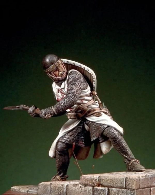 1/20 Medieval Crusader Warrior, Resin Model Figure Kit, Unassembled and Unpainted