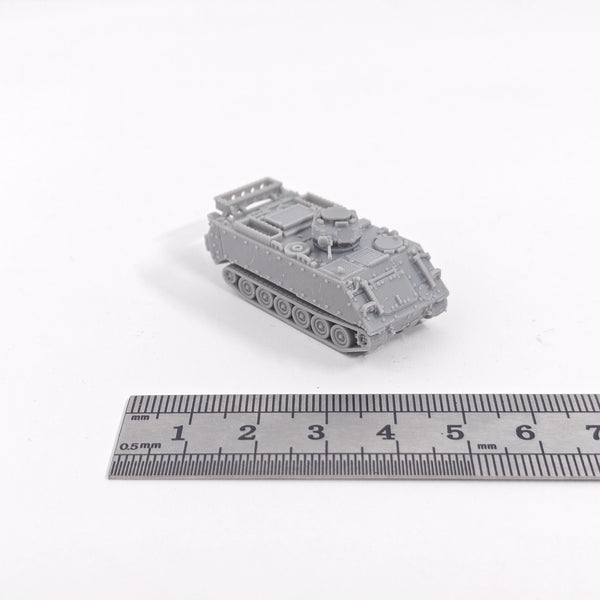 1/144 Modern M113AS4 Cavalry Fighting Vehicle, Resin Model Vehicle Kit, Unassembled and Unpainted
