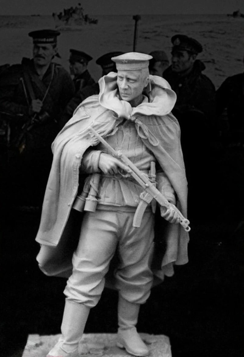 1/24 WWII Soviet Marine Soldier, Resin Model Figure Kit, Unassembled and Unpainted