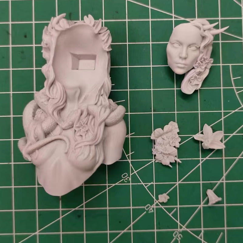 1/10 Snake Demon, Resin Model Bust Kit, Fantasy Theme, Unassembled and Unpainted
