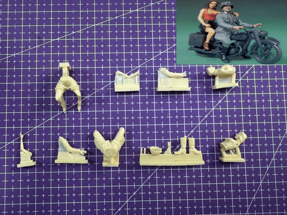 1/35 WWII German Soldier and Civilian Woman, 2 Figures, Resin Model Figure Kit, Unassembled and Unpainted