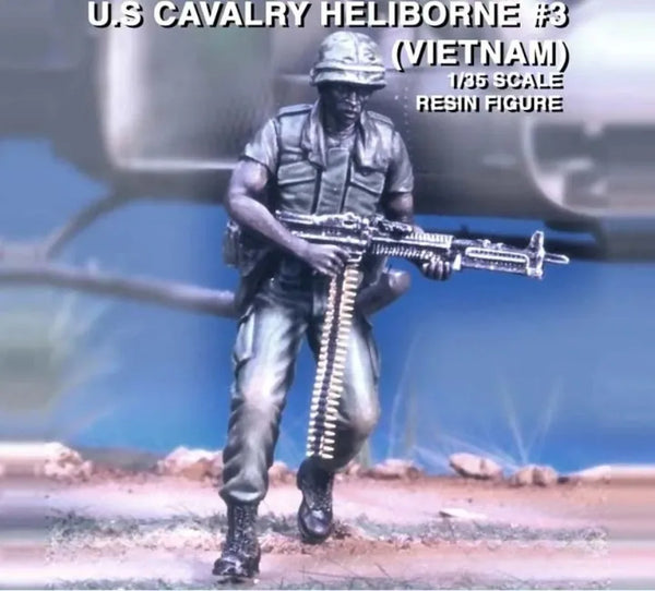 1/35 Vietnam War US Cavalry Heliborne Soldier with M16, Resin Model Figure Kit, Unassembled and Unpainted