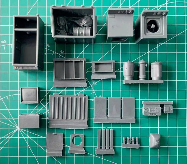 1/35 Cold War 1950s Home Goods, Resin Model Diorama Kit, Unassembled and Unpainted