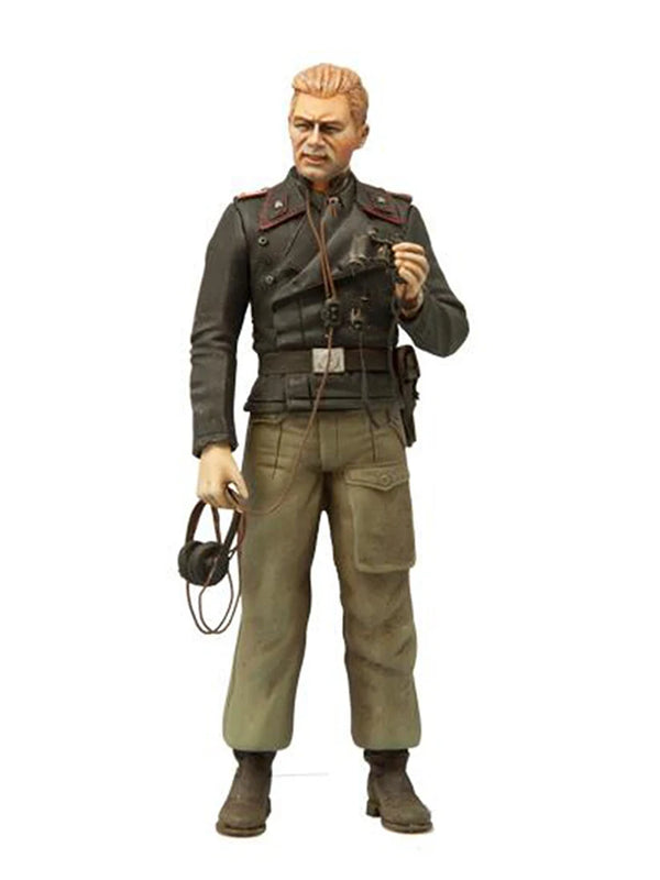 1/16 WWII German Soldier 1944, Resin Model Figure Kit, Unassembled and Unpainted