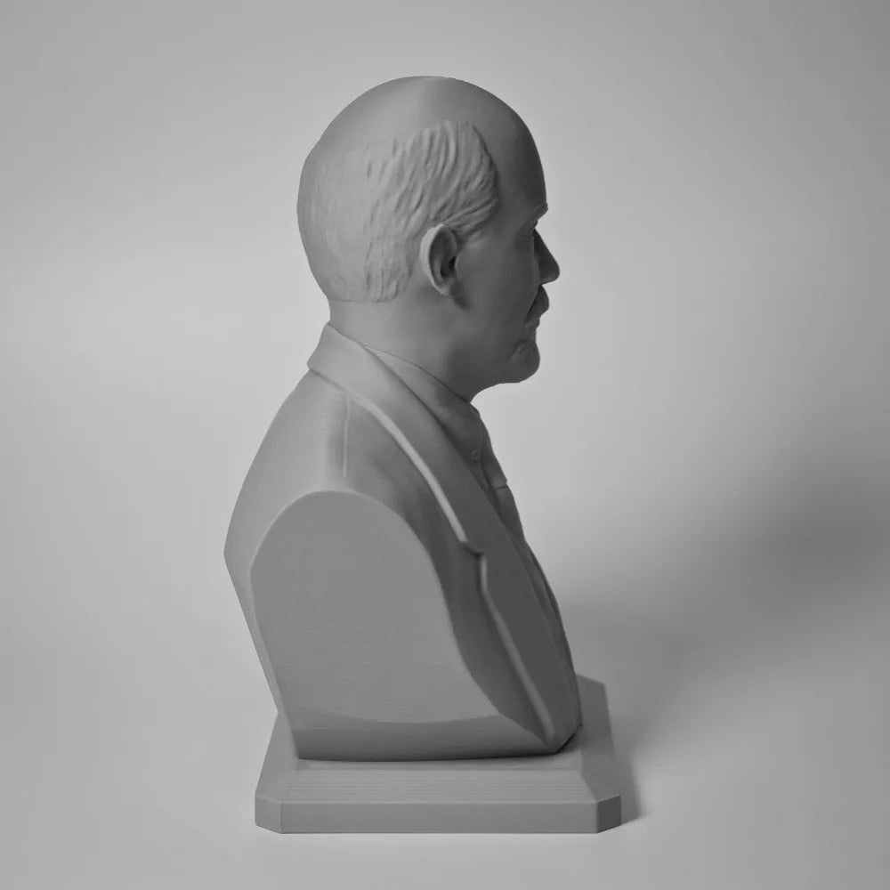 Vladimir Lenin Portrait, Resin Model Bust Kit, Historical Theme, Unassembled and Unpainted