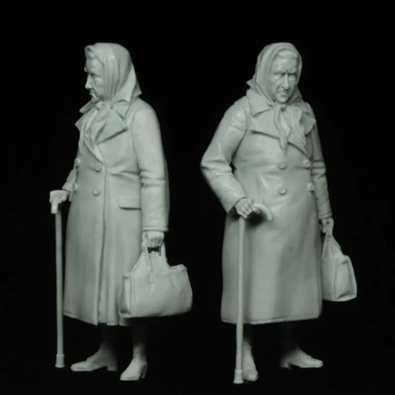 1/35 Historical European Woman, Resin Model Figure Kit, Historical Theme, Unassembled and Unpainted