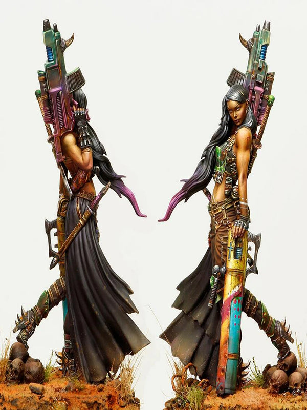 1/24 Ancient Fantasy Warrior Woman, 2 Figures, Resin Model Figure Kit, Unassembled and Unpainted