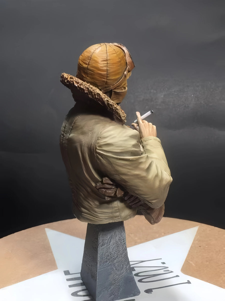1/10 Scale British WWI Pilot Bust, Resin White Model Kit, Unpainted & Unassembled Collectible Figure