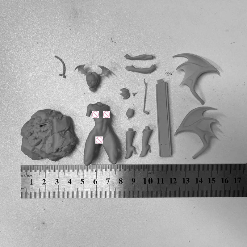 1/24 Purple Demon Sorceress with Red Wings, Resin Model Figure Kit, Fantasy Theme, Unassembled and Unpainted