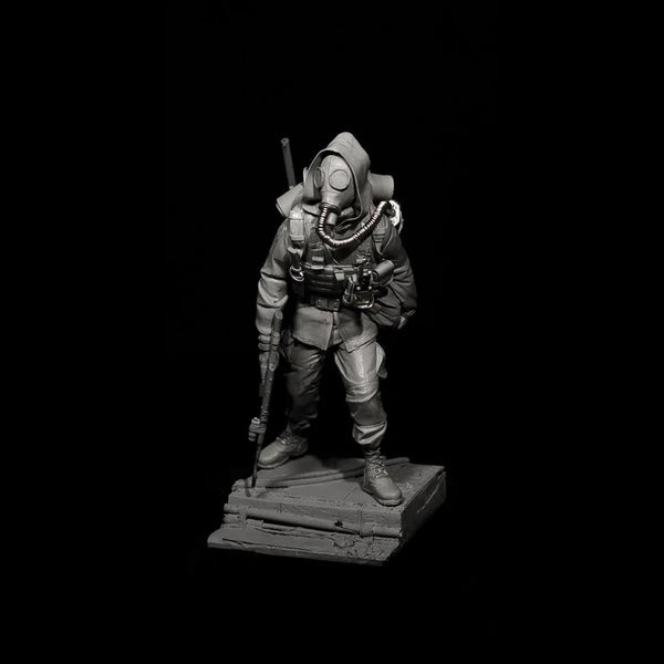120mm Post-Apocalyptic Warrior, Resin Model Figure Kit, Sci-Fi Theme, Unassembled and Unpainted