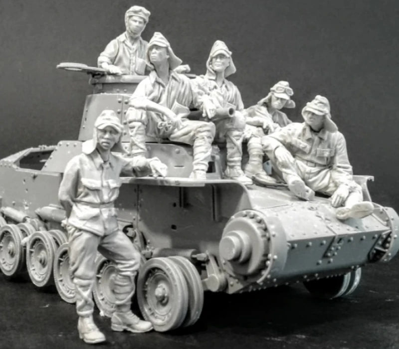 1/35 WWII Japanese Tank Crew & Infantry, 6 Figures, Resin Model Figure Kit, Unassembled and Unpainted