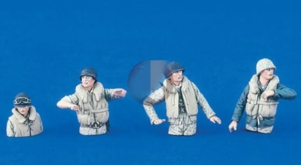 1/35 WWII German Infantry Squad Leaders Communicating, 4 Figures, Resin Model Figure Kit, Unassembled and Unpainted
