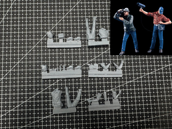 1/35 Modern News Crew, 2 Figures, Resin Model Figure Kit, Unassembled and Unpainted