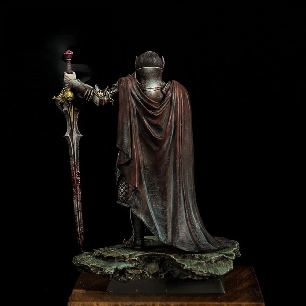 32mm Dark Fantasy Vampire Warrior, Resin Model Figure Kit, Fantasy Theme, Unassembled and Unpainted