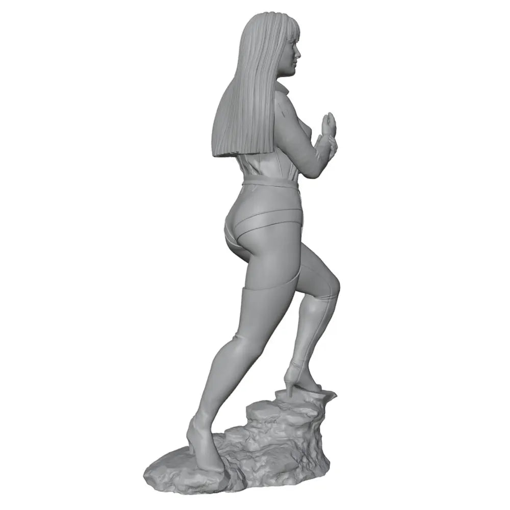 1/24 Stylized Female Pinup, Resin Model Figure Kit, Unassembled and Unpainted