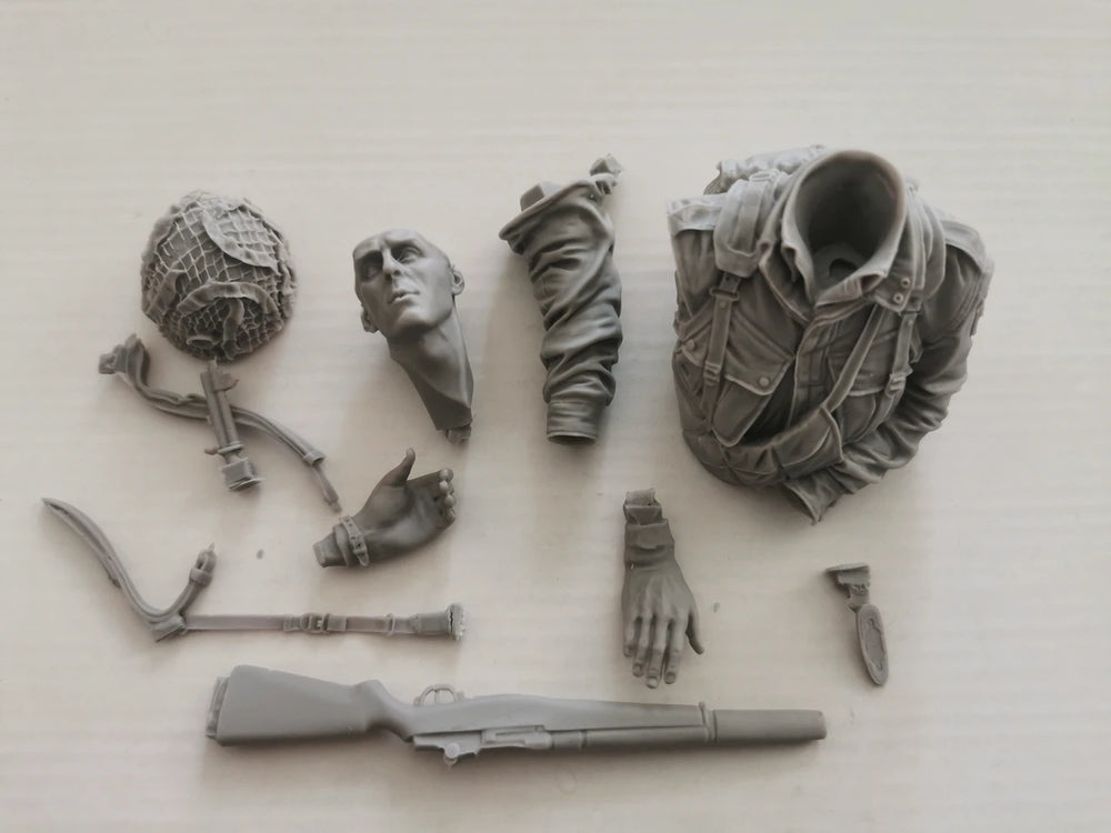 WWII US Normandy Airborne Soldiers, 3 Figures, Resin Model Figure Kit, Unassembled and Unpainted