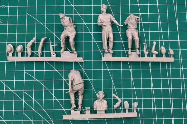 1/35 Modern Soldiers in Tactical Combat Positions, 5 Figures, Resin Model Figure Kit, Unassembled and Unpainted