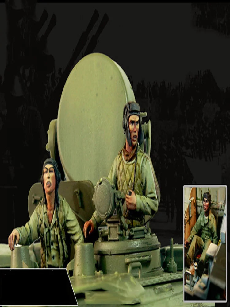 1/35 WWII German Military Crew, 3 Figures, Resin Model Figure Kit, Unassembled and Unpainted