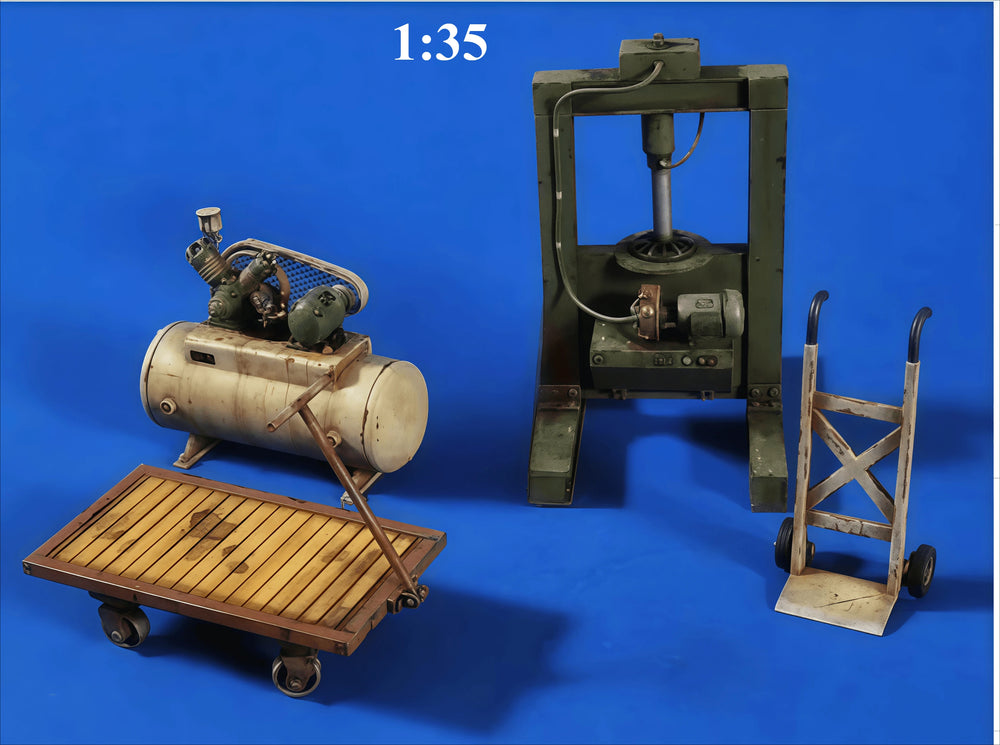 1/35 WWII German Air Compressor & Base Platform, Resin Model Accessory Kit, Unpainted