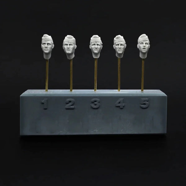 1/35 WWII German Soldier Head Busts, 5 Figures, Resin Model Figure Kit, Unassembled and Unpainted