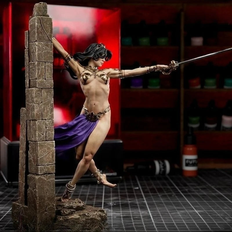 1/24 Medieval Female Warrior Princess, Resin Model Figure Kit, Unassembled and Unpainted