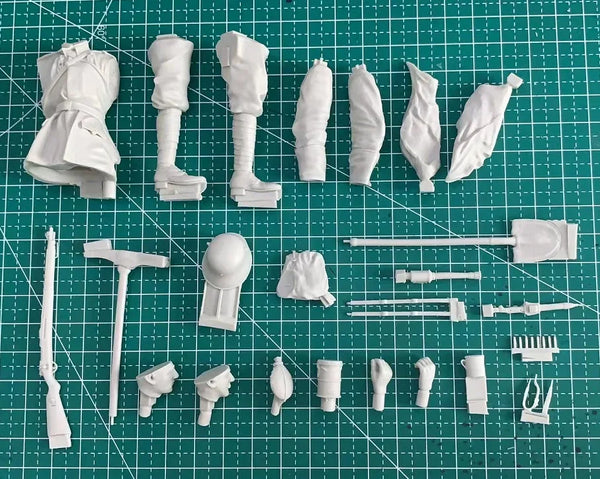 1/16 WWI German Imperial Soldier, Resin Model Figure Kit, Unassembled and Unpainted
