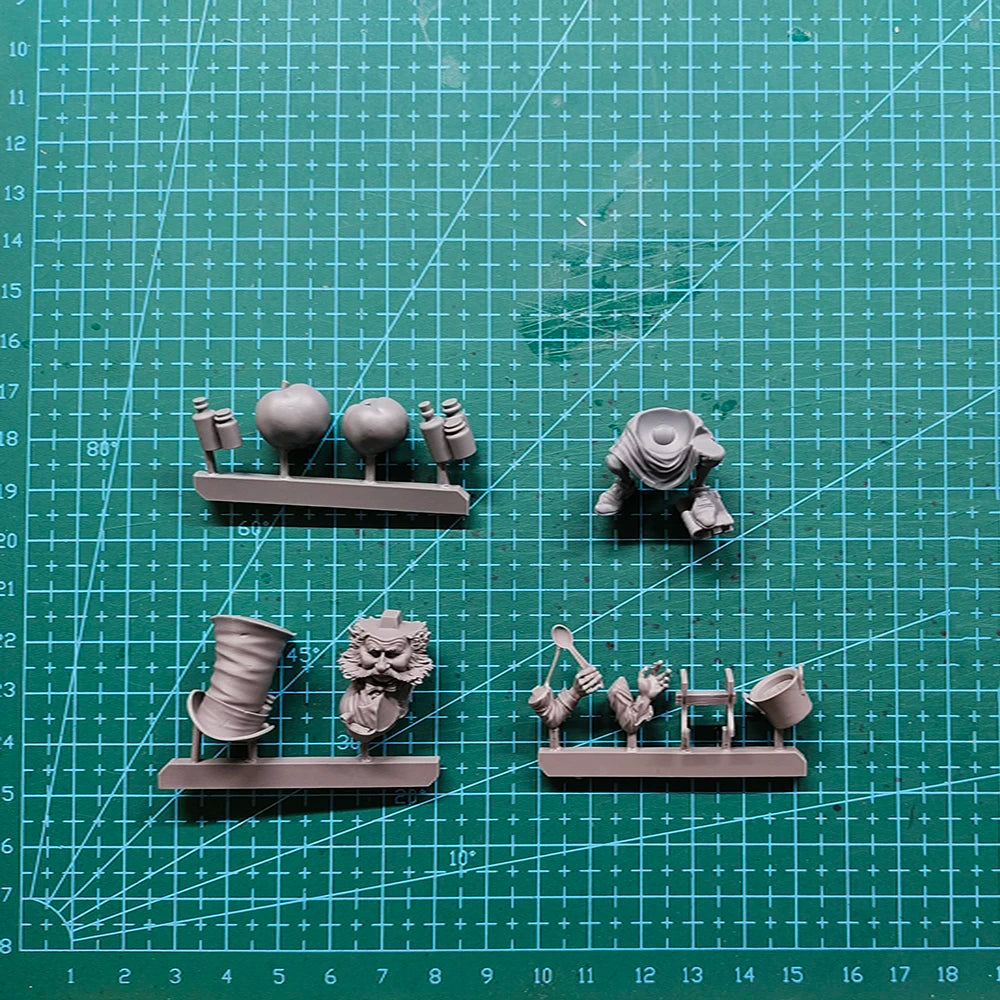 58mm Gentleman in Top Hat, Resin Model Bust Kit, Fantasy Theme, Unassembled and Unpainted