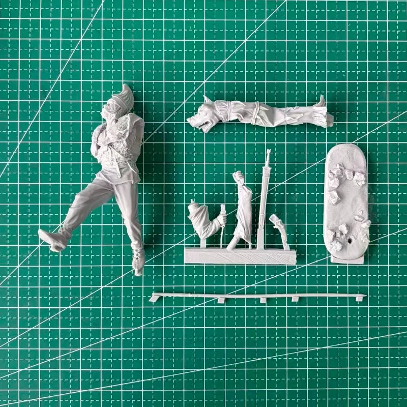 1/24 Ancient Roman Dacian Draconarius, Resin Model Figure Kit, Unassembled and Unpainted